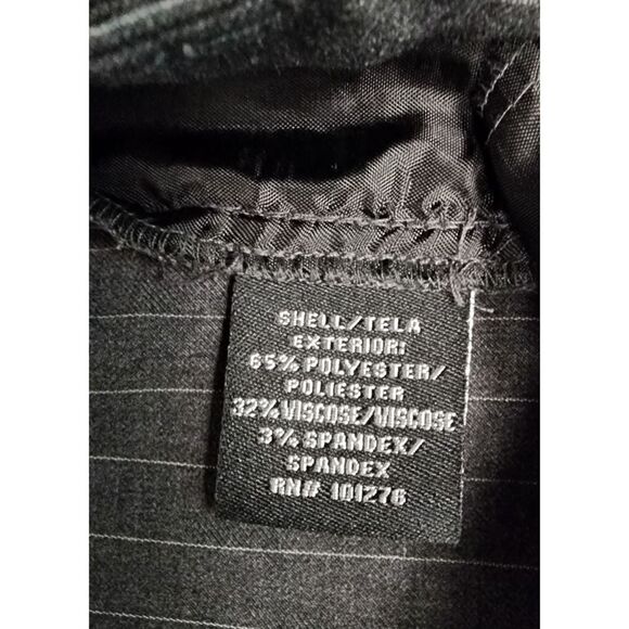 E by Eci Bermuda Cuff Hem Striped Denim Dress Pants Size 4 Color Gray/Blue - Picture 7 of 7